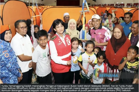 Tunku Puteri Intan Safinaz Kekal Pengerusi Bulan Sabit Merah Malaysia