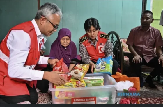 Red Crescent Distributes Flood Aid To Over 6,000 Families Nationwide
